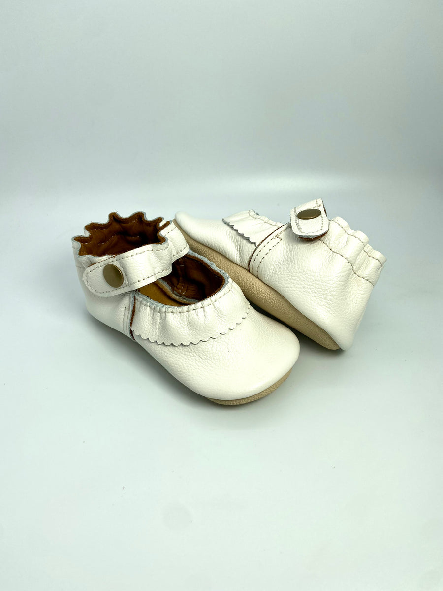 Mustard Braided Moccs – Gwendols Gwendols baby shoe Moccasins display picture 1