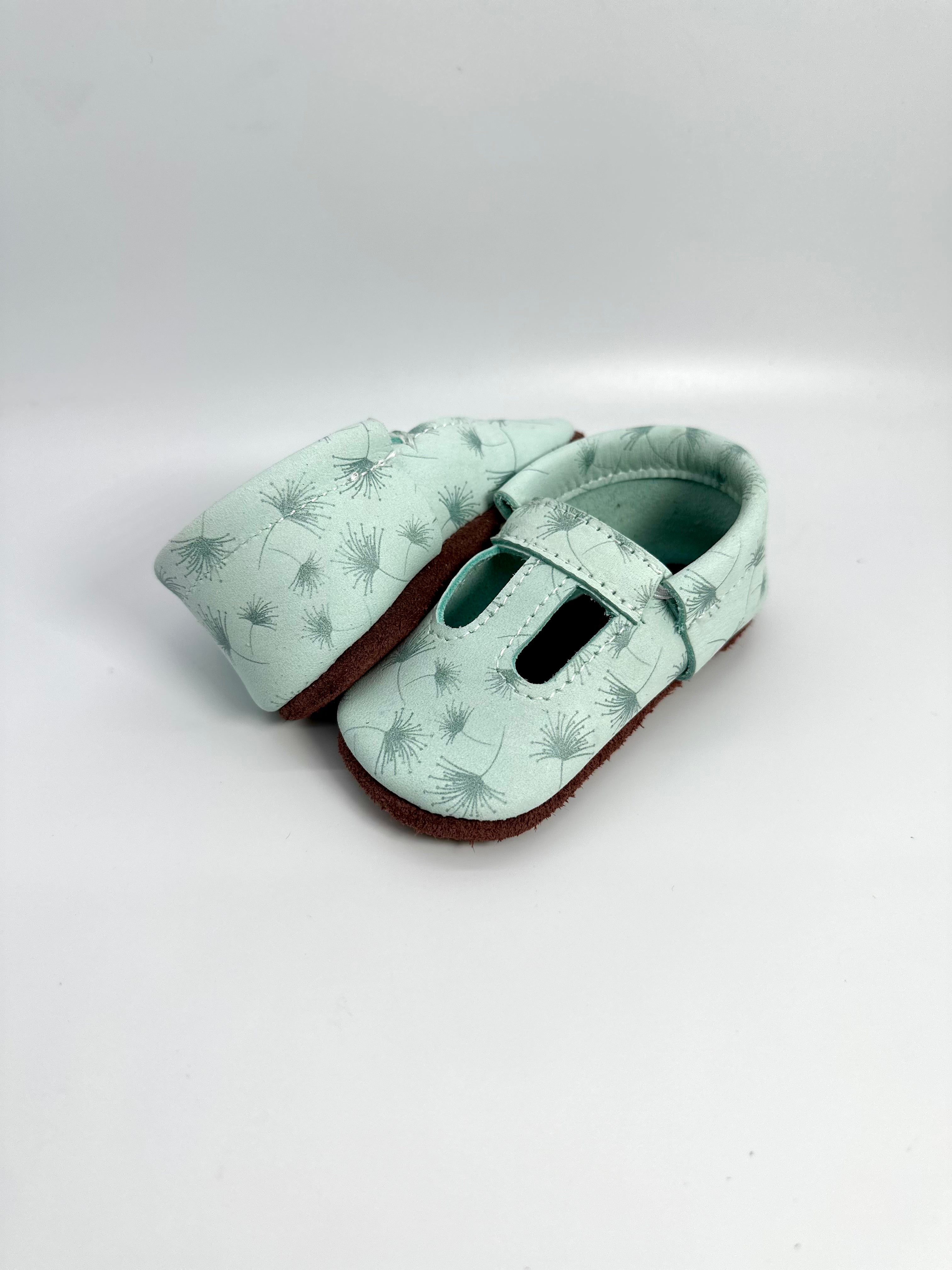Robin Dandelions T-loafer